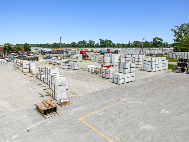 More Photos Of 2950 W 167th St, Markham Warehouse For Sale