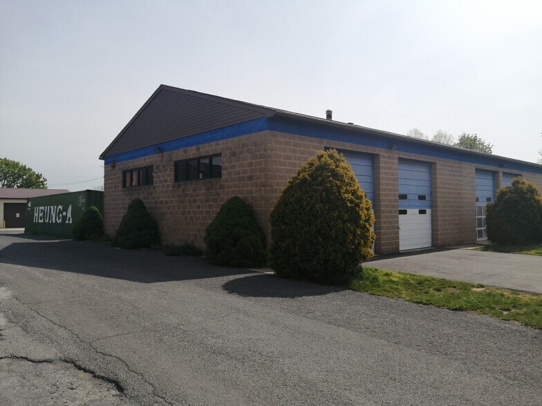 More Photos Of 120 Church St, Hagerstown Auto Repair For Sale