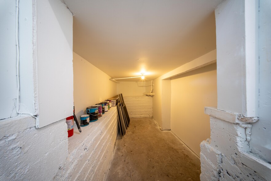 More Photos Of 4832 York Blvd, Los Angeles Office For Sale