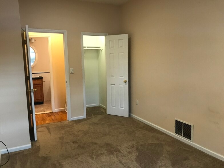 More Photos Of 10 Burnside Ave, Congers Apartments For Sale