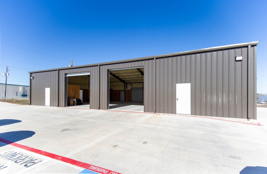 More Photos Of 803 S 2nd Ave, Mansfield Industrial For Sale