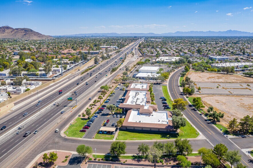 More Photos Of 15600-15650 N Black Canyon Hwy, Phoenix Office For Lease