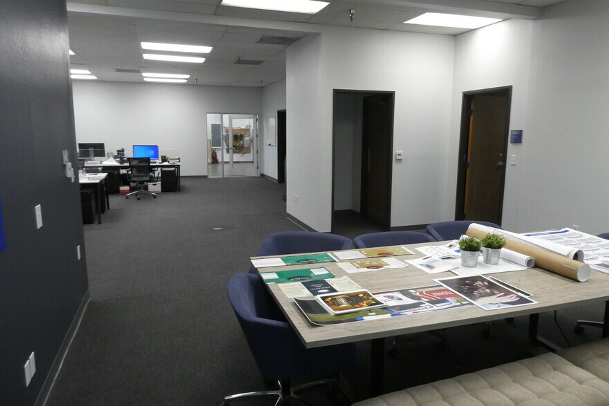 More Photos Of 6100-6120 San Fernando Rd, Glendale Office For Sale