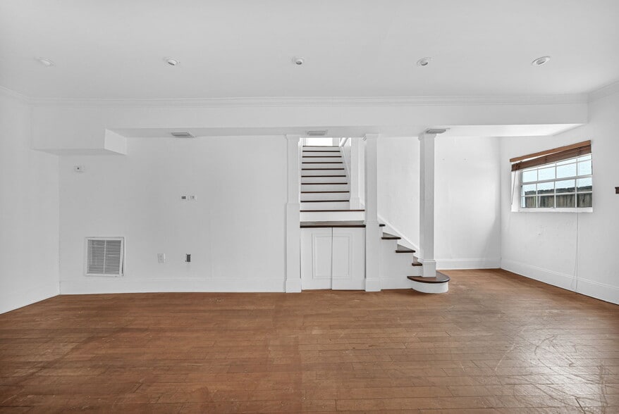 More Photos Of 452 NE 30th St, Miami Land For Sale