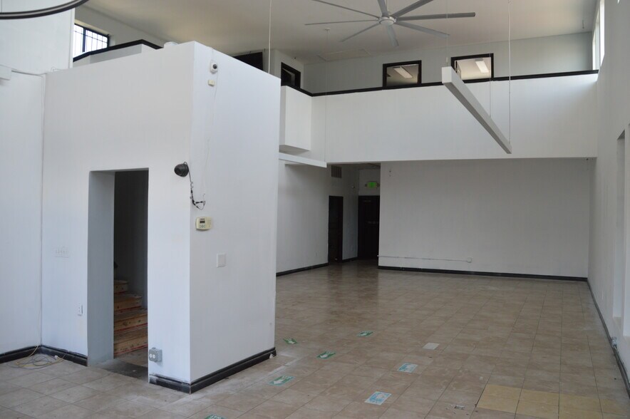 More Photos Of 3502 S 74th St, Tacoma Storefront Retail Office For Sale