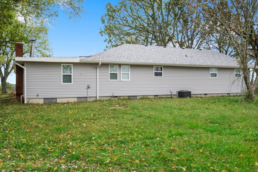 More Photos Of 12263 State Highway U, Fordland Land For Sale