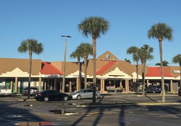 Primary Photo Of 11300 NW 87th Ct, Hialeah Unknown For Lease