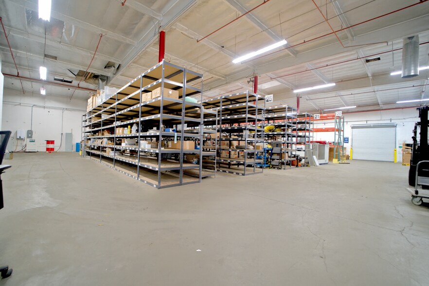 More Photos Of 3019 Vail Ave, Commerce Manufacturing For Sale