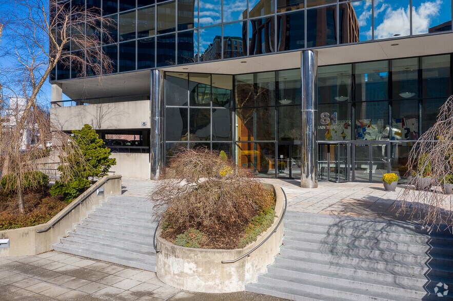 More Photos Of 81 Main St, White Plains Office For Sale