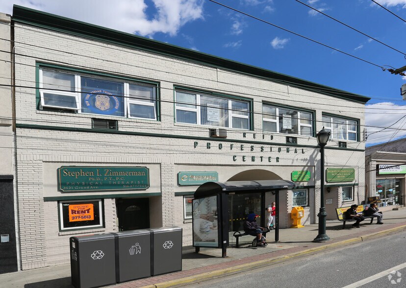 More Photos Of 2425 Grand Ave, Baldwin Office For Sale