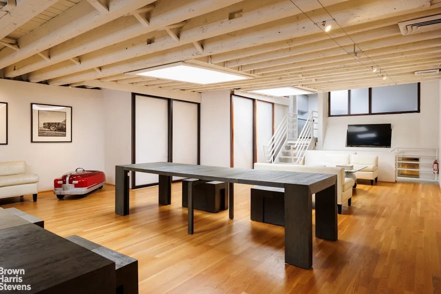 More Photos Of 137 Perry St, New York Office For Lease