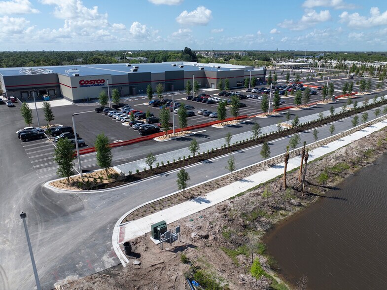 More Photos Of 3171 S Kanner Hwy, Stuart Unknown For Lease