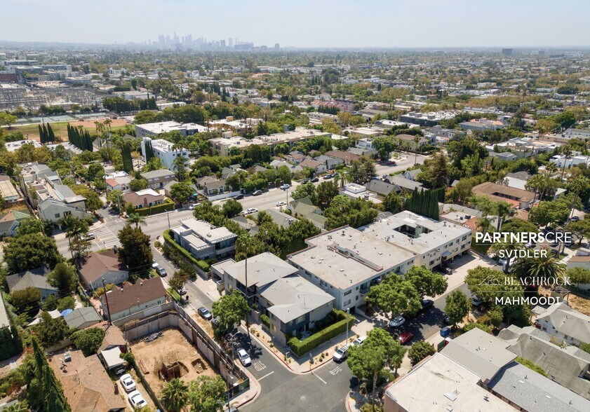 More Photos Of 7452 Romaine St, West Hollywood Apartments For Sale