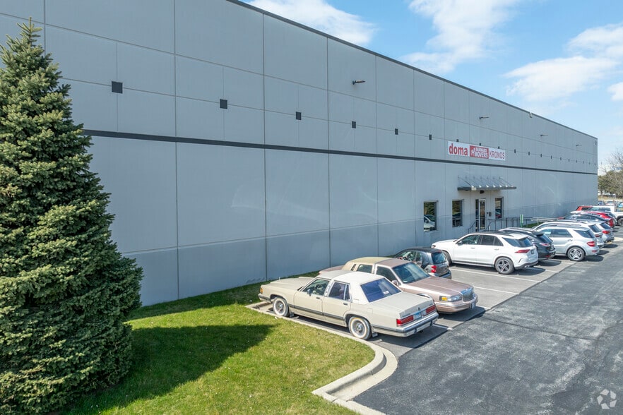 More Photos Of 1502 N 25th Ave, Melrose Park Manufacturing For Lease