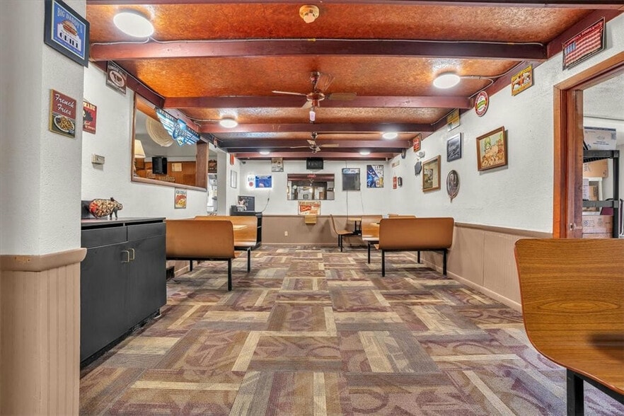 More Photos Of 3006 Lewis Run Rd, Clairton Restaurant For Sale