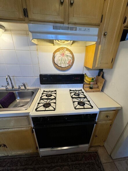 More Photos Of 907 S Madison St, Amarillo Storefront Retail Residential For Sale