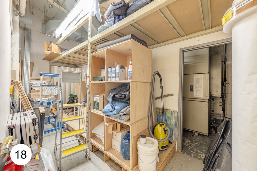 More Photos Of 2124 44th Ave, Long Island City Warehouse For Sale