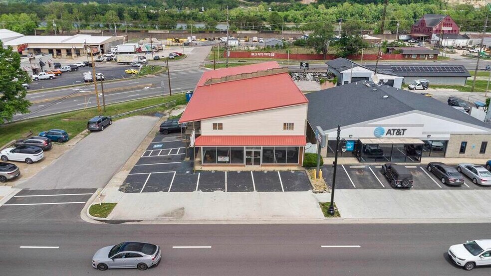 More Photos Of 801 Winchester Ave, Ashland Storefront Retail Residential For Sale