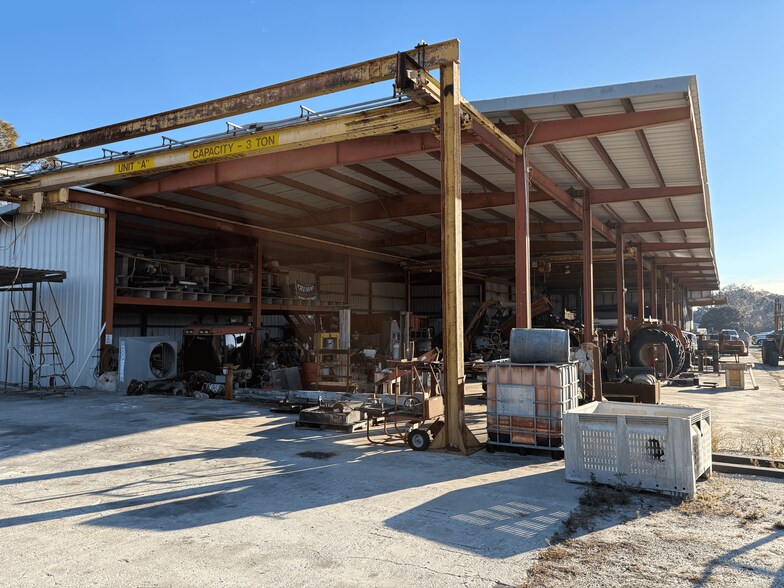 More Photos Of 211 N 9th St, Immokalee Contractor Storage Yard For Sale