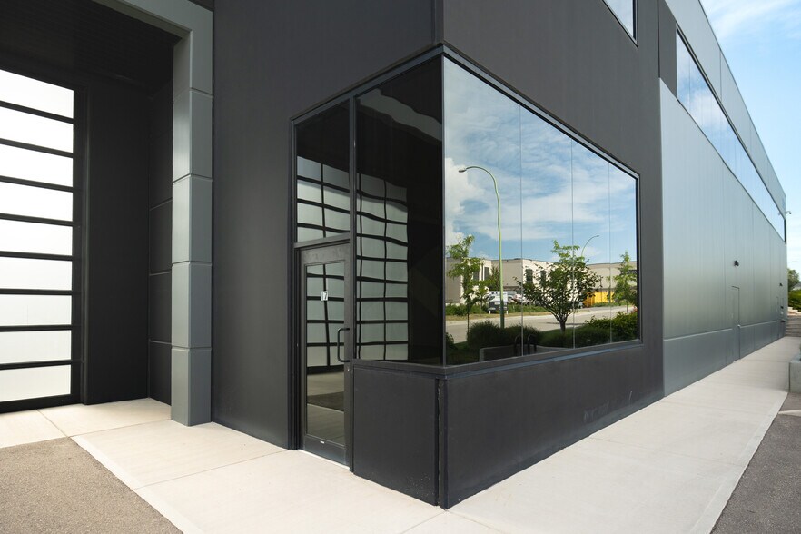 More Photos Of 2090 Matrix Cres, West Kelowna Warehouse For Sale