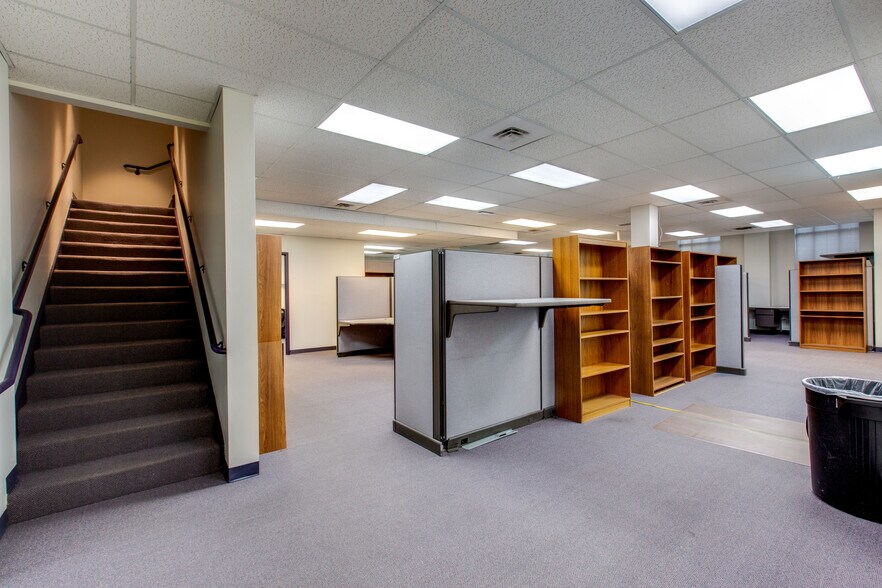 More Photos Of 5878 S Rapp St, Littleton Office For Sale