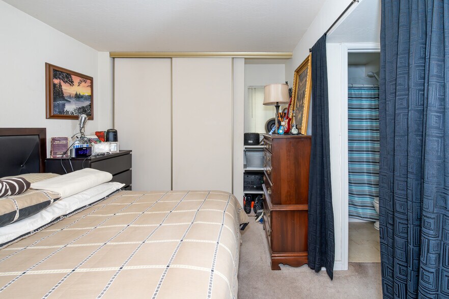 More Photos Of 37 Pacheco St, San Rafael Apartments For Sale