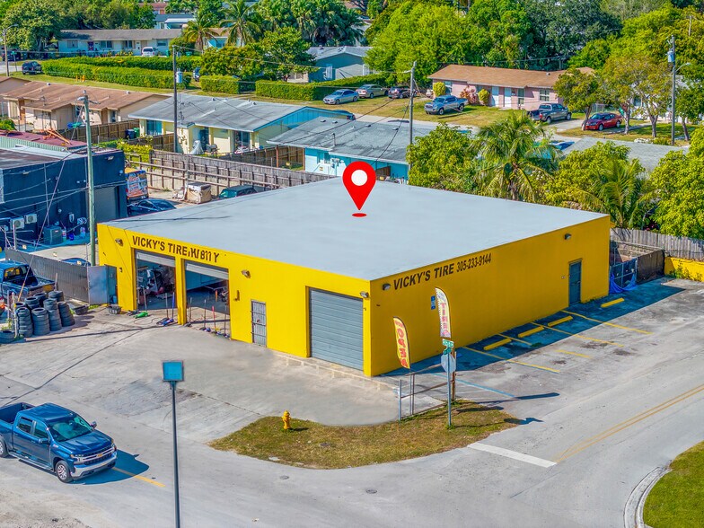 More Photos Of 11300 SW 208th Dr, Miami Service For Sale