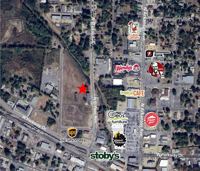 More Photos Of 535 N El Paso Ave, Russellville General Retail For Lease