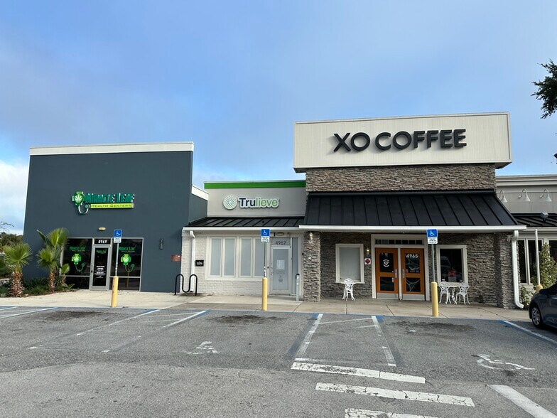 More Photos Of 4967 W Irlo Bronson Memorial Hwy, Kissimmee General Retail For Lease