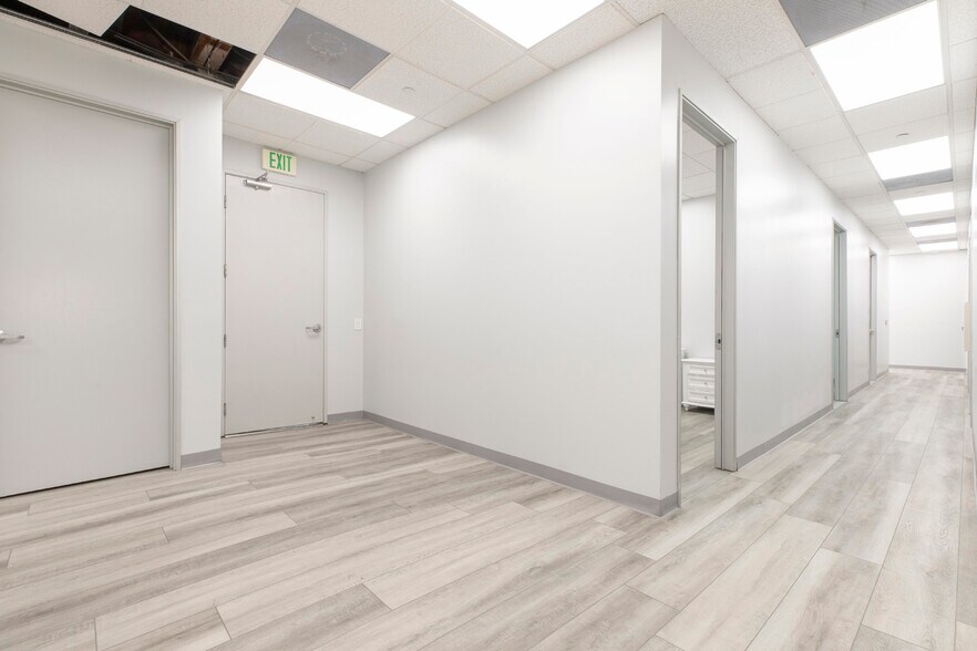 More Photos Of 350 W Arden Ave, Glendale Office For Lease