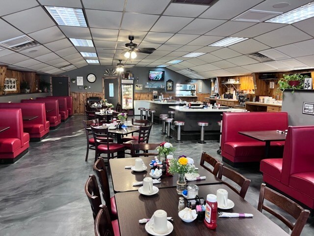 Primary Photo Of 114 W Comanche Ave, Shabbona Restaurant For Sale