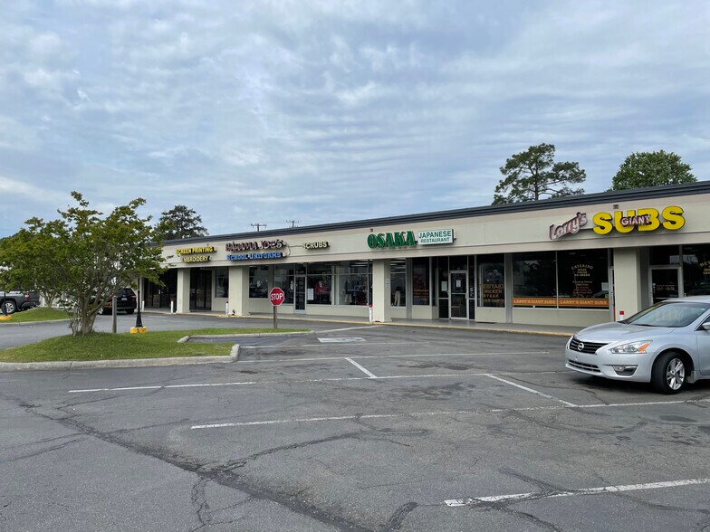 More Photos Of 4800 Waters Ave, Savannah Unknown For Lease