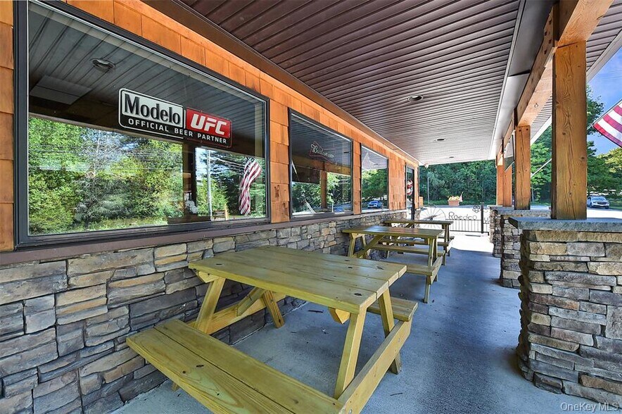 More Photos Of 809 Bloomingburg Rd, Bloomingburg Restaurant For Sale