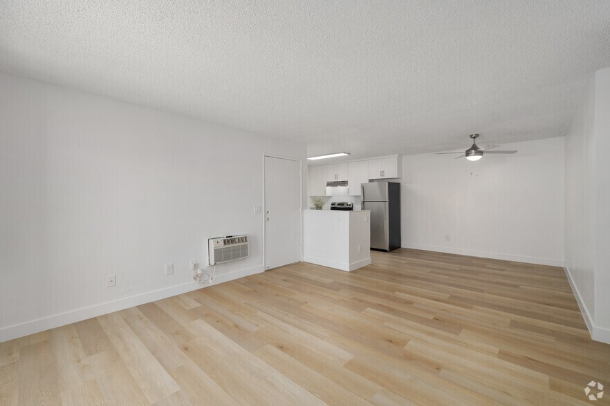 More Photos Of 9360 Creekside Ct, Santee Apartments For Sale