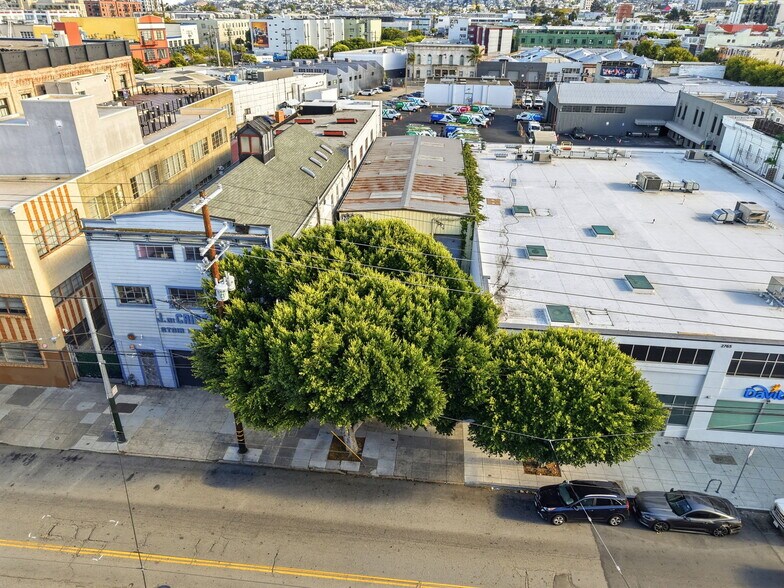 More Photos Of 2757 16th St, San Francisco Warehouse For Lease