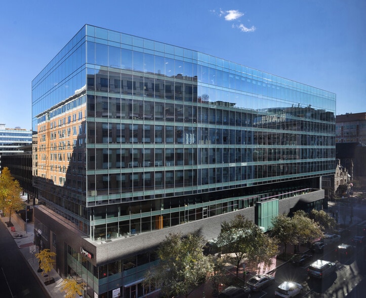 More Photos Of 733 10th St NW, Washington Office For Lease