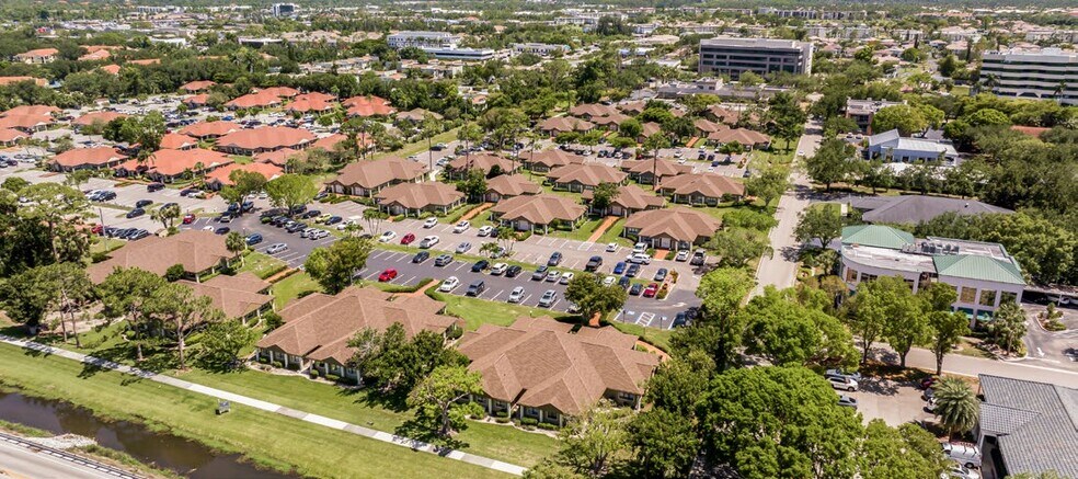 More Photos Of 12653-12655 New Brittany Blvd, Fort Myers Office For Sale