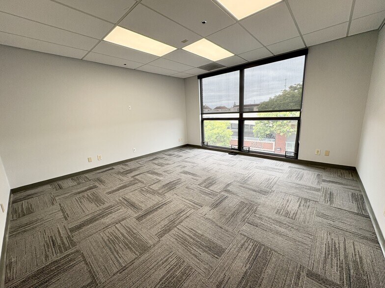 More Photos Of 350 Cambridge Ave, Palo Alto Medical For Lease