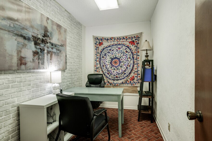 More Photos Of 2410 9th St, Wichita Falls Medical For Sale