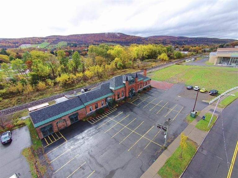 More Photos Of 58-60 Market St, Oneonta Restaurant For Sale