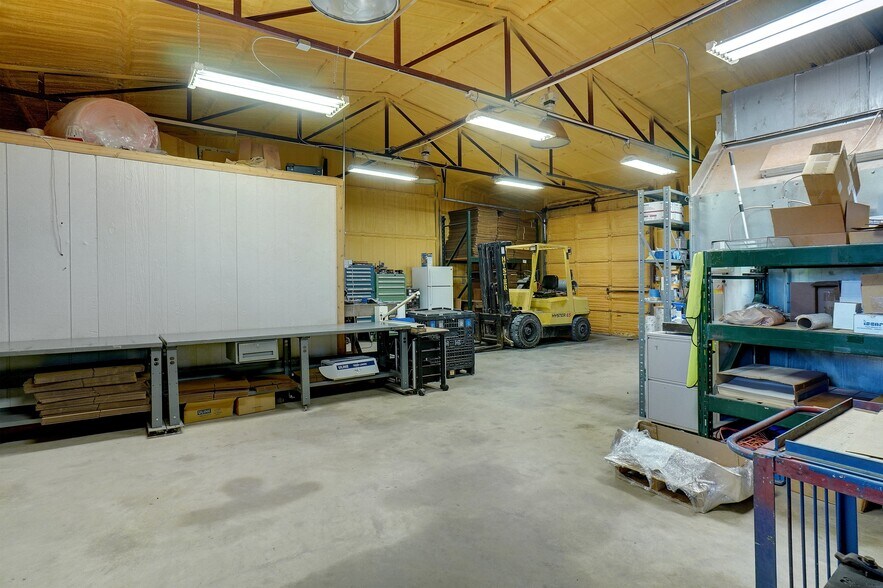 More Photos Of 396 Goshen Rd, Springtown Service Station For Sale