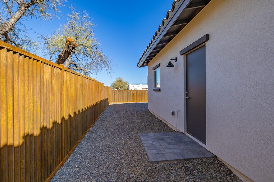 More Photos Of 3044 N Estrella Ave, Tucson Multifamily For Sale