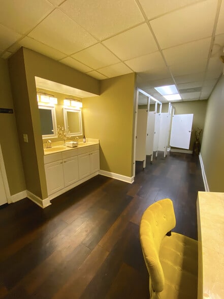More Photos Of 1 Yacht Club Dr, Palm Coast Restaurant For Sale