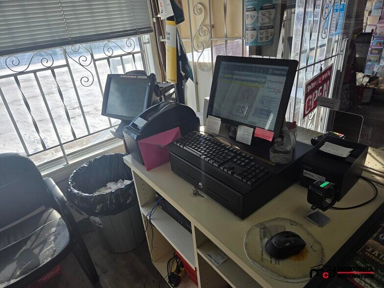 More Photos Of 112 Main St, Nokomis Storefront Retail Residential For Sale