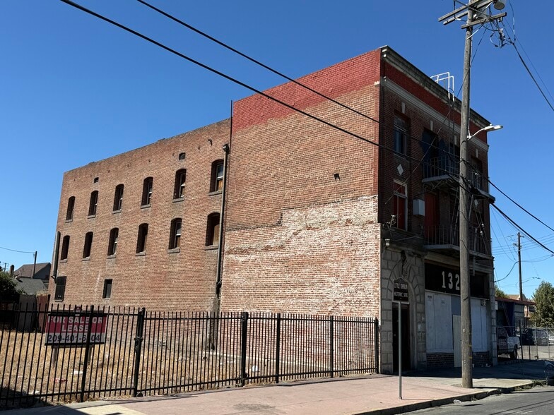 More Photos Of 132 E Lafayette St, Stockton General Retail For Sale