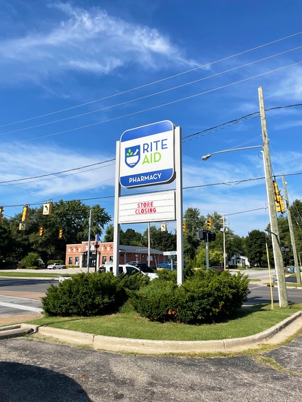 More Photos Of 11 E Division St, Sparta Drugstore For Sale