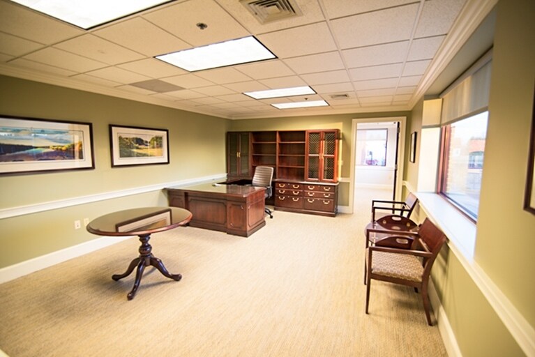 More Photos Of 180 Haven St, Reading Office For Lease