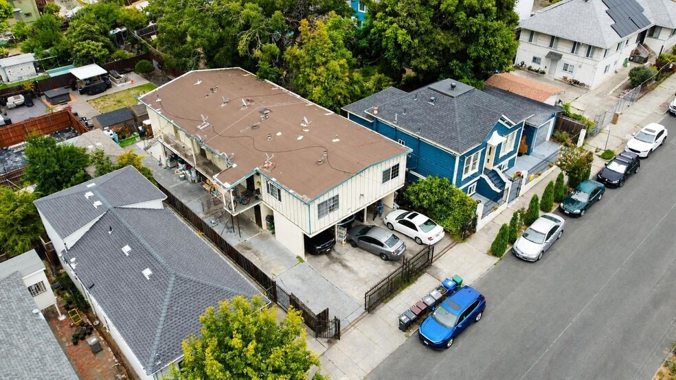 More Photos Of 1124 E 20th St, Oakland Apartments For Sale