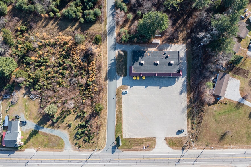 Primary Photo Of 603 Rt 3, Twin Mountain Restaurant For Lease