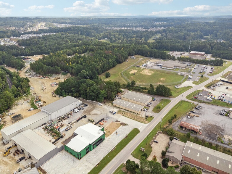 More Photos Of 1129 Industrial Blvd N, Dallas Industrial For Sale